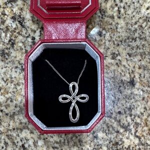 Stylish Silver Infinity Loop Necklace